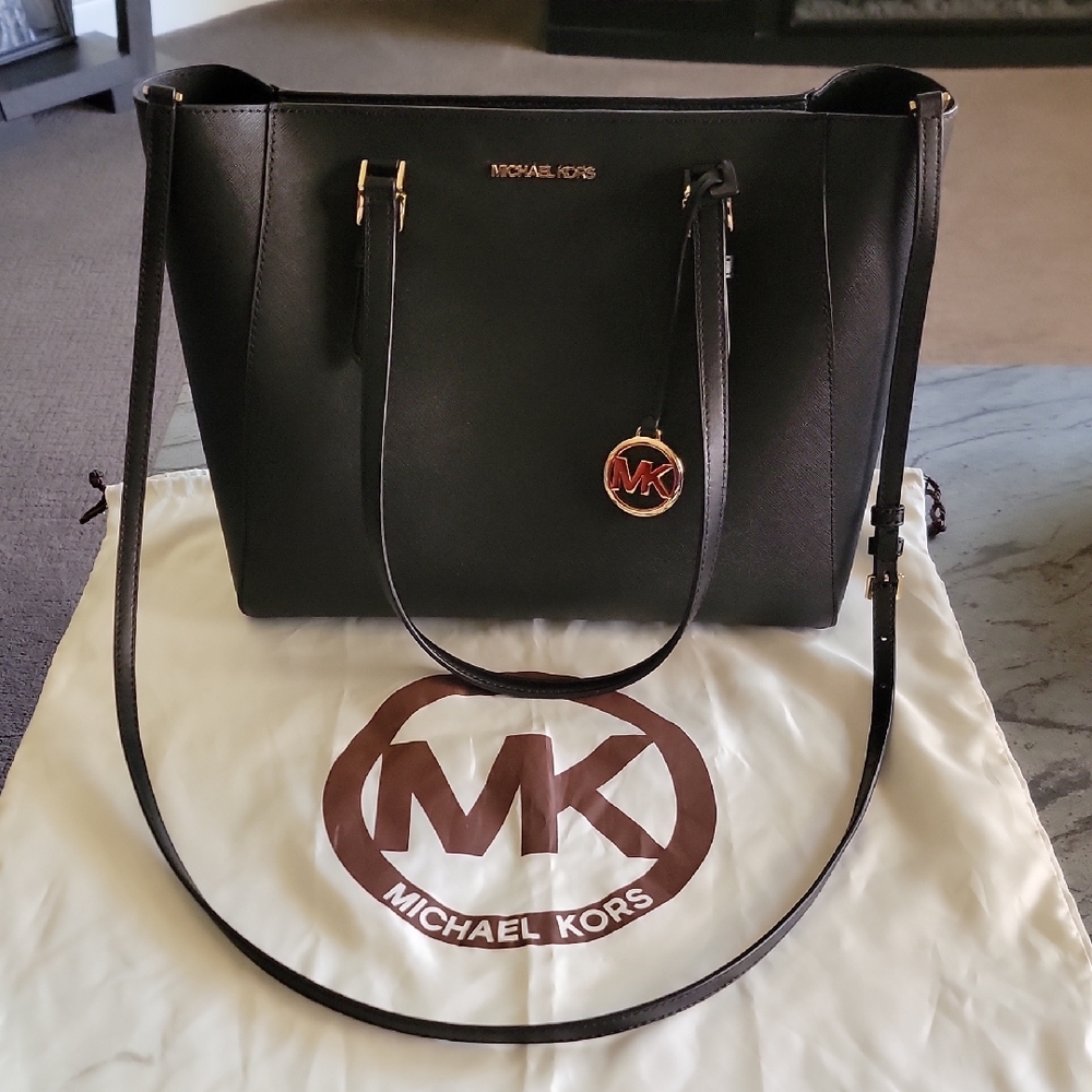 MICHAEL KORS Saffiano Leather Large Tote Bag Black NWOT